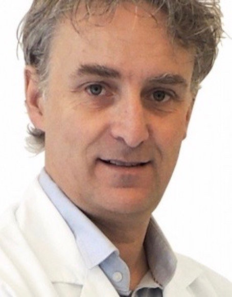 Prof. Dr. med.  Yves Harder